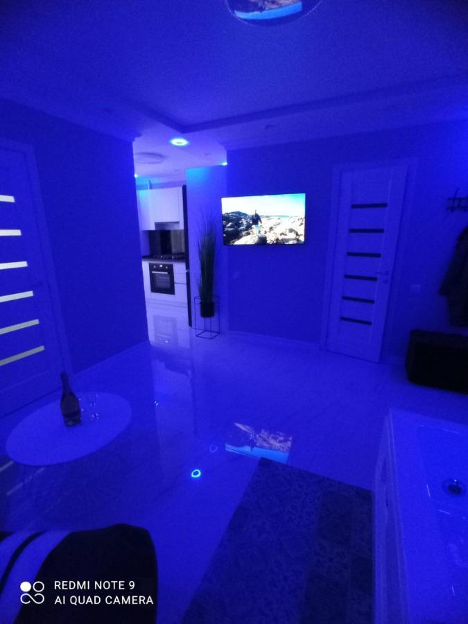 Vip Apartment For Lovers In Kischinau Exterior foto
