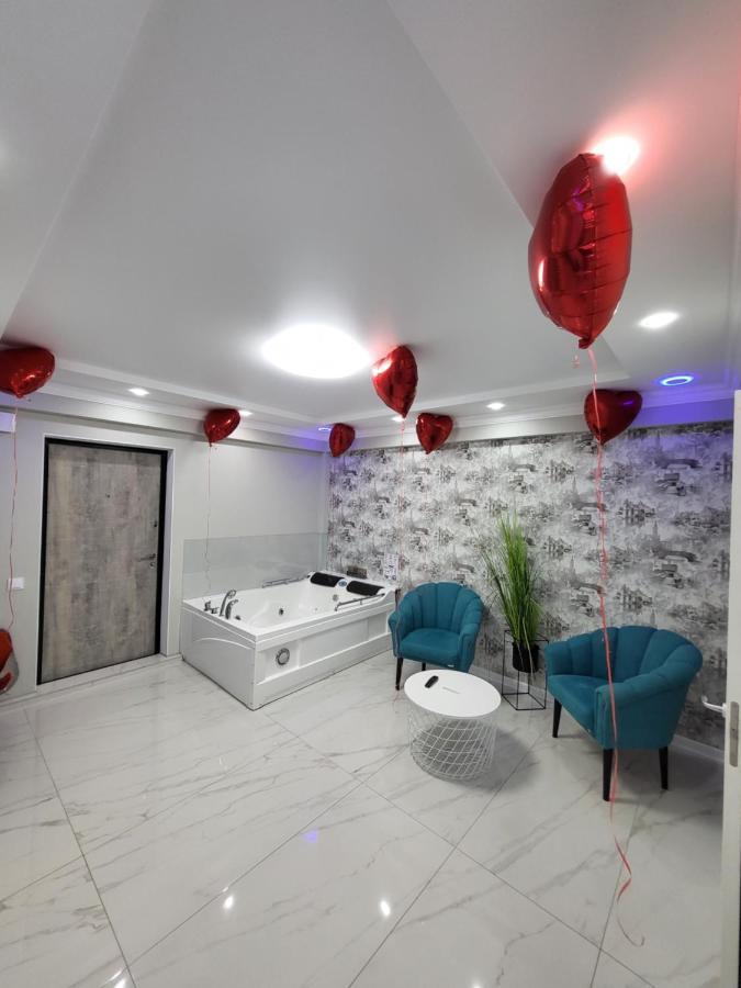 Vip Apartment For Lovers In Kischinau Exterior foto
